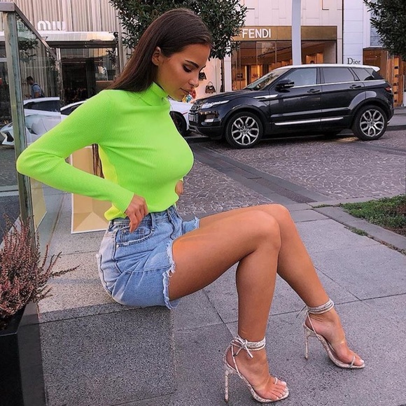 Zara Sweaters - ZARA RIBBED NEON TURTLENECK